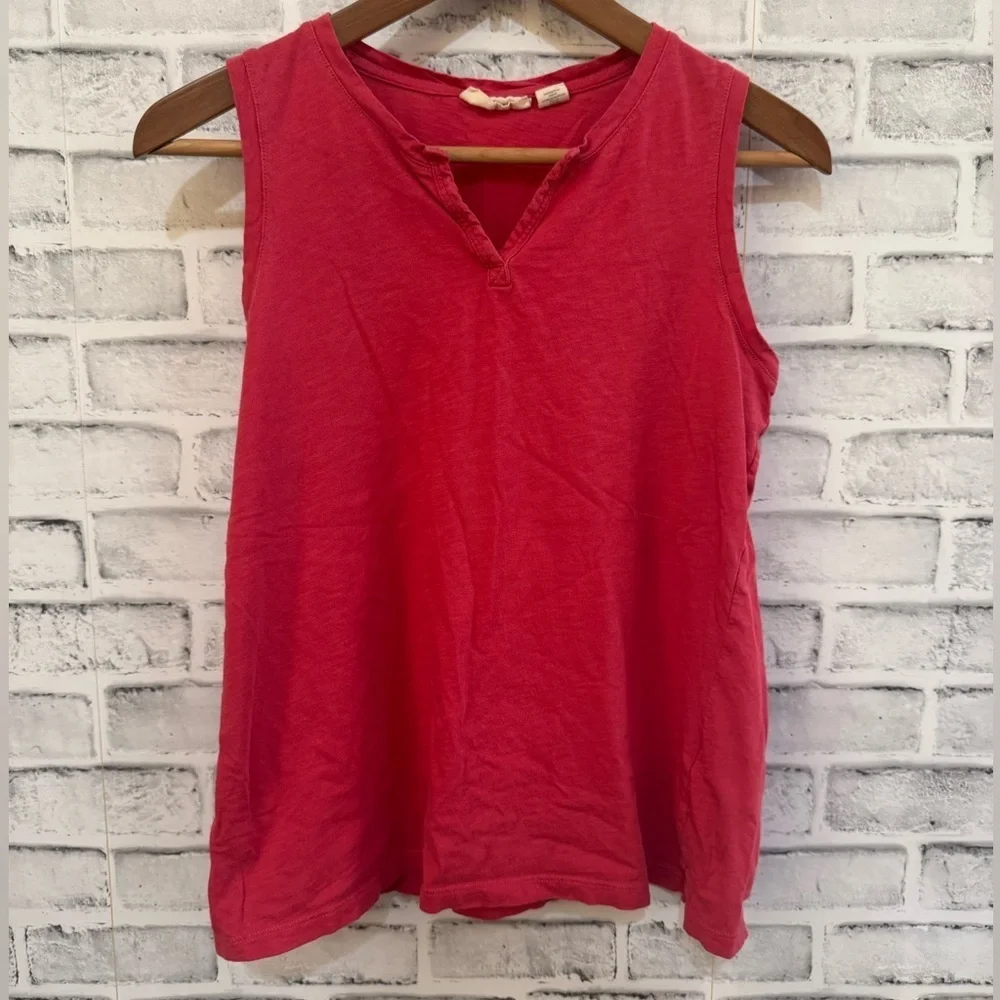 Women’s Christian Siriano 100% Pima cotton pink v-neck sleeveless shirt Medium - Picture 1 of 5